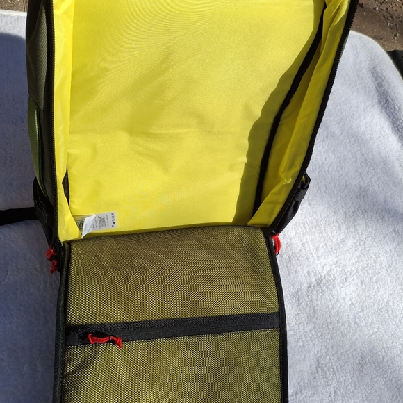 Topo Designs Global Travel Bag 30L Olive Green Backpack - NWT - Picture 8 of 14